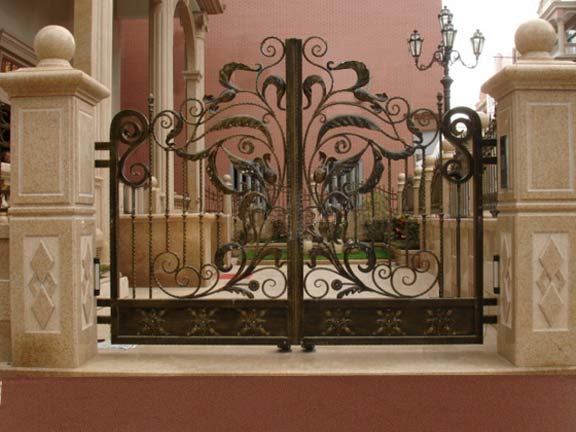 Manufacture, gates, doors, Manufacturers, of, steel, gates, fences, railing, villa, doors, Wrought, iron, metal, gates, los, angeles, maker, in, miami, Florida, Floride ,usa, store, workshop, door