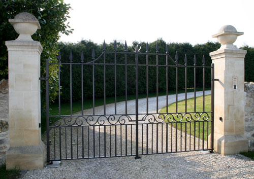 Manufacture, gates, doors, Manufacturers, of, steel, gates, fences, railing, villa, doors, Wrought, iron, metal, gates, los, angeles, maker, in, miami, Florida, Floride ,usa, store, workshop, door