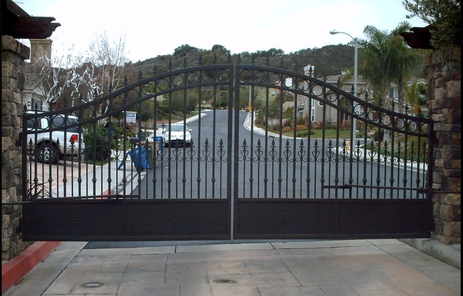 Manufacture, gates, doors, Manufacturers, of, steel, gates, fences, railing, villa, doors, Wrought, iron, metal, gates, los, angeles, maker, in, miami, Florida, Floride ,usa, store, workshop, door