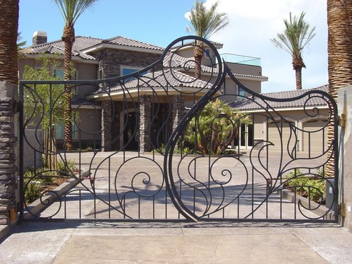 Manufacture, gates, doors, Manufacturers, of, steel, gates, fences, railing, villa, doors, Wrought, iron, metal, gates, los, angeles, maker, in, miami, Florida, Floride ,usa, store, workshop, door